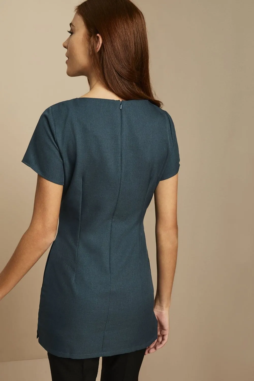 Essentials Shaped Neck Pocket Tunic_2